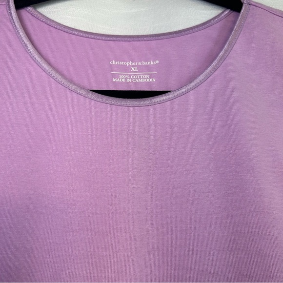 **Sold** - Picture 3 of 9